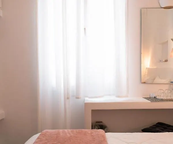 Aggelikoula بيت ضيافة 3*