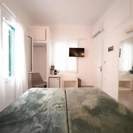 Aggelikoula Guest house Tinos